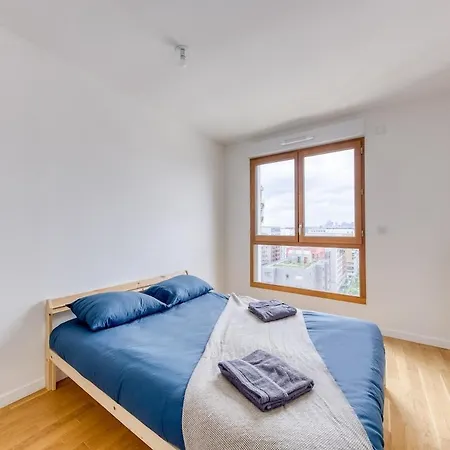 Eiffel Tower View Terrace, Parking, Rer On Foot Appartement *