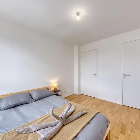 Apartamento Eiffel Tower View Terrace, Parking, Rer On Foot